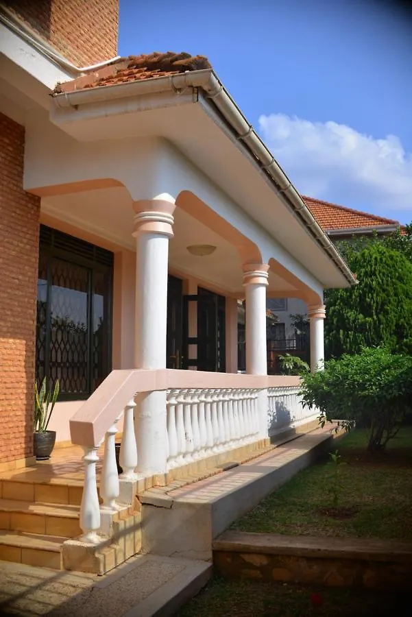 Nyaraló Nile Estates Villa Kiwatule Kampala